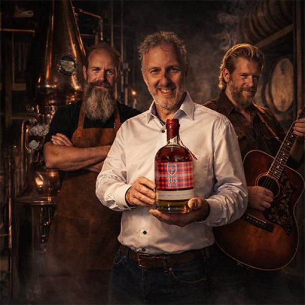 De BUS Whisky Theatershow - De BUS Whisky Theatershow Incl. proeverij