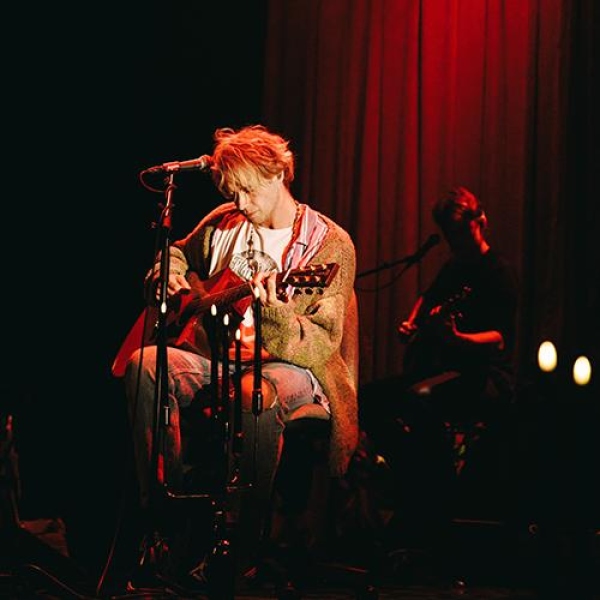 Nirvana’s MTV Unplugged door BLANKO - Nirvana’s MTV Unplugged door BLANKO De muziek en het verhaal achter een legende